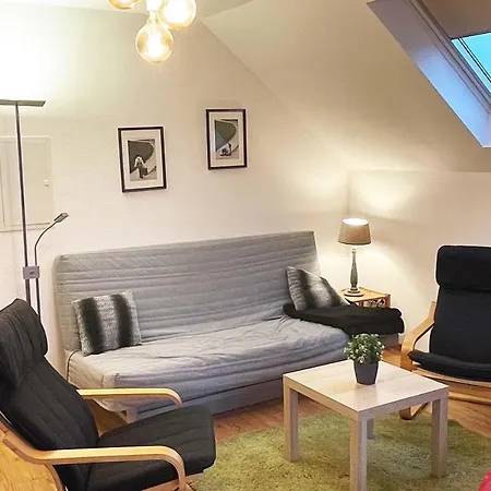 Apartment Gemütliches 2 Zimmer Apartment *